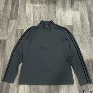 SIZE LARGE NIKE DRI FIT 1/4 QUARTER ZIP LONG SLEEVE RUNNING PULL OVER